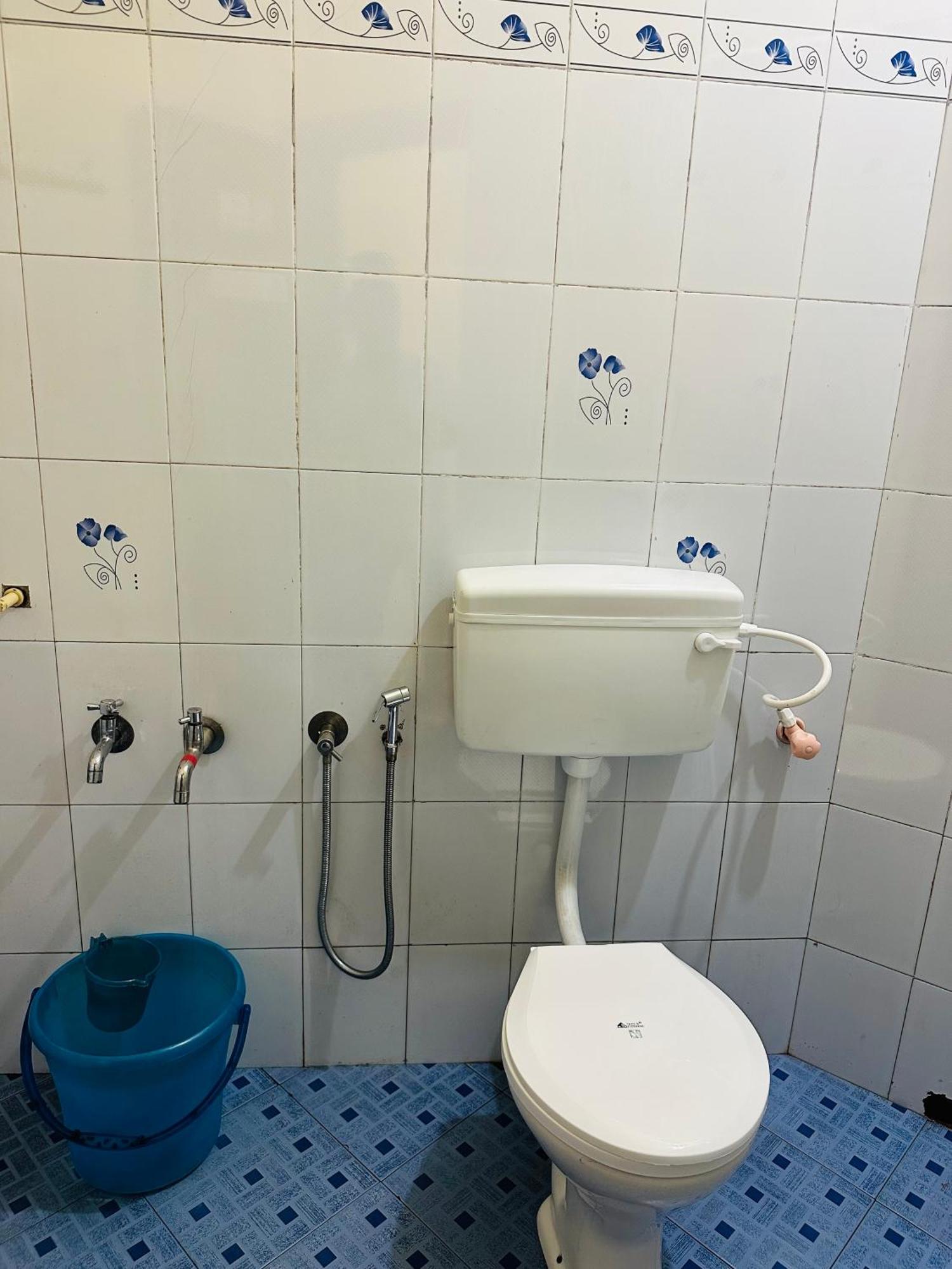 G Mount Budget Stay Мунар Екстериор снимка